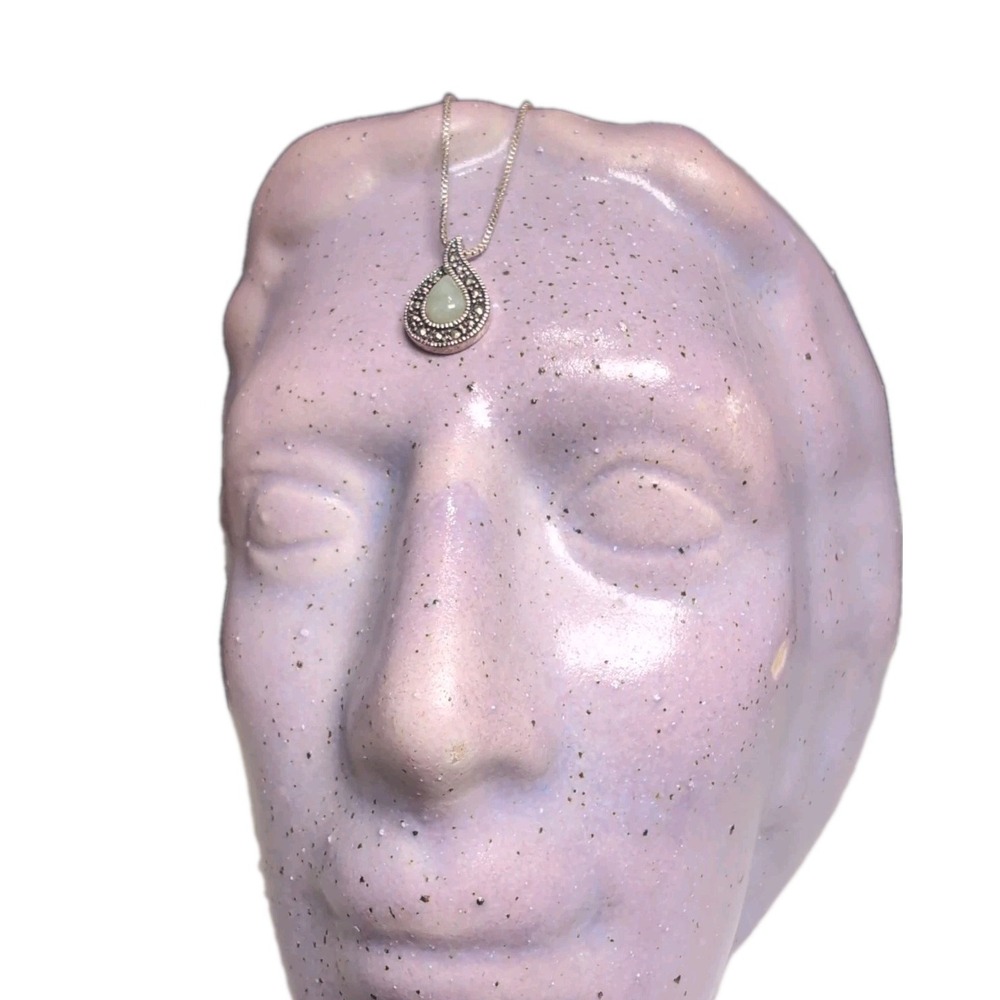 Vintage 925 NV Sterling Silver Jade Marcasite Teardrop Pendant 10" Necklace - Picture 9 of 11